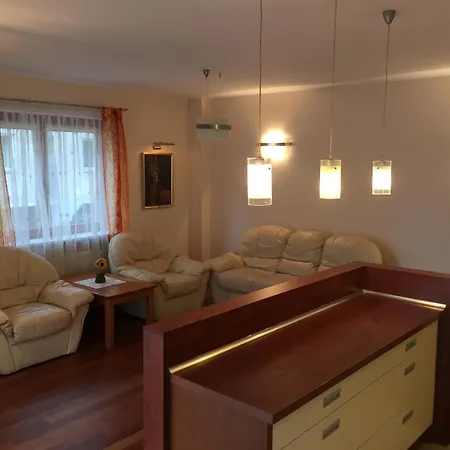 Appartamento Mokotovia Premium 100m2, Garaz, Winda, 5 Lozek, Wanna Z Hydromasazem, Prysznic, 2 Toalety, F-vat Varsavia