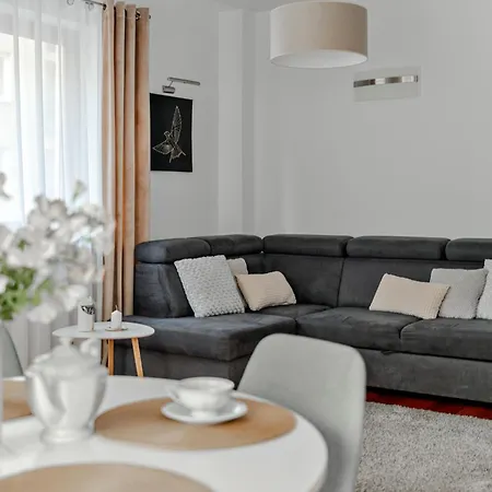 Lejlighed Mokotovia Premium Apart 100M2, Garaz, Winda, 5 Lozek, Wanna, Prysznic, 2 Toalety, F-Vat *