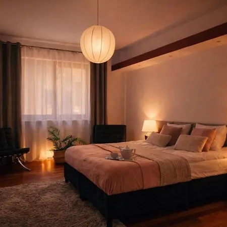 Mokotovia Premium Apart 100M2, Garaz, Winda, 5 Lozek, Wanna, Prysznic, 2 Toalety, F-Vat Lejlighed
