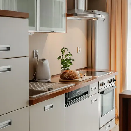 Mokotovia Premium 100m2, Garaz, Winda, 5 Lozek, Wanna Z Hydromasazem, Prysznic, 2 Toalety, F-vat Apartment *